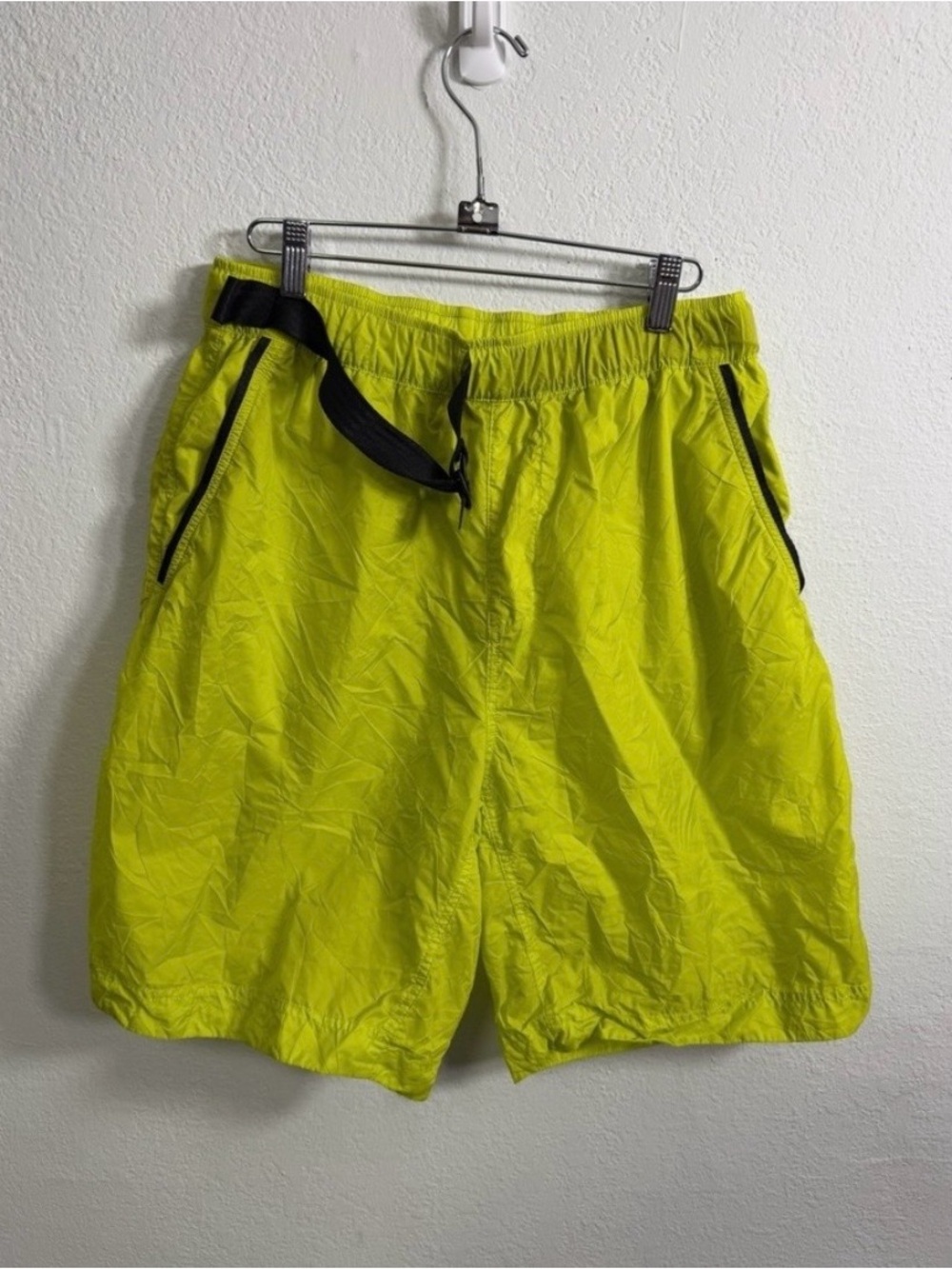 New Nike Tech Pack Woven Crinkle Shorts l Green Men Size Medium